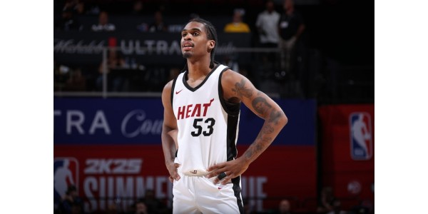 EspañolMiami Heat gana el campeonato de la Liga de Verano de la NBA EspañolMiami Heat gana el campeonato de la Liga de Verano de la NBA